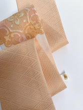 画像をギャラリービューアに読み込む, 入子菱総地紋変わり華紋模様