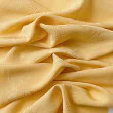 画像をギャラリービューアに読み込む, 【特長】扇に宝箱草木の総地紋模様