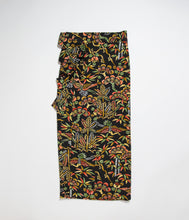 画像をギャラリービューアに読み込む, 鶴に松笹模様