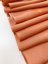 画像をギャラリービューアに読み込む, 点地紋に大花模様【ギャザータイプ】