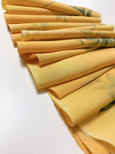 画像をギャラリービューアに読み込む, 草花霧地紋模様【ギャザータイプ】