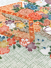 画像をギャラリービューアに読み込む, 扇に草花模様【シュッケニ】