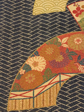 画像をギャラリービューアに読み込む, 地紙に垣根・草花模様【M】