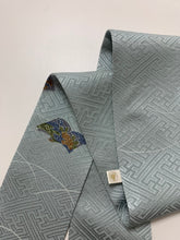 画像をギャラリービューアに読み込む, 読み本に花模様総紗綾地紋①