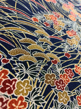 画像をギャラリービューアに読み込む, 草花線渕模様【シュッケニ】