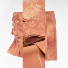 画像をギャラリービューアに読み込む, 石畳に花地紋の模様