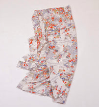 画像をギャラリービューアに読み込む, 流水に草花模様【シュッケニ】