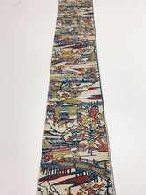 画像をギャラリービューアに読み込む, 家屋に草花模様総斑点地紋