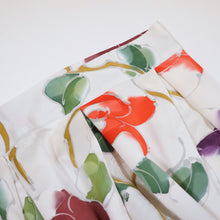 画像をギャラリービューアに読み込む, 抽象薔薇模様草の総地紋【タックタイプ】