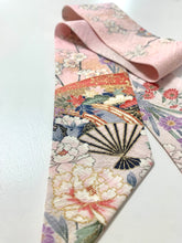 画像をギャラリービューアに読み込む, 金彩い花扇総地紋