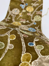 画像をギャラリービューアに読み込む, 枝梅模様【L】