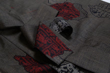 画像をギャラリービューアに読み込む, 変わり色紙に抽象画模様織り出し本場泥大島紬(5マルキ)