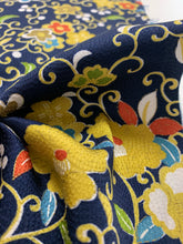 画像をギャラリービューアに読み込む, 唐草花模様【シュッケニ】
