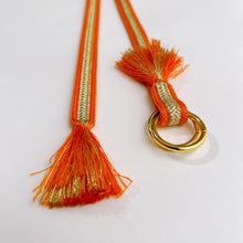 画像をギャラリービューアに読み込む, 金糸の冠組締め