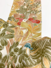 画像をギャラリービューアに読み込む, 秋草模様総芝地紋