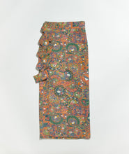 画像をギャラリービューアに読み込む, 絵皿に家屋・花鳥模様