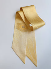 画像をギャラリービューアに読み込む, 組紐に変わり花亀甲模様【短】