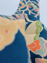 画像をギャラリービューアに読み込む, 霧芝に蝶模様【シュッケニ】