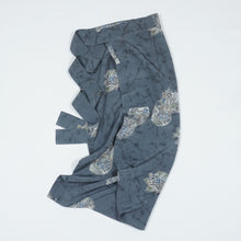 画像をギャラリービューアに読み込む, 色紙に楓・菊・笹模様【シュッケニ】