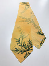 画像をギャラリービューアに読み込む, 草花霧地紋模様