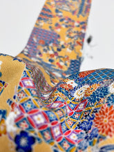 画像をギャラリービューアに読み込む, 雪輪模様に古典柄【ギャザータイプ】