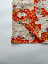 画像をギャラリービューアに読み込む, 花瓶に菊・牡丹模様【シュッケニ】