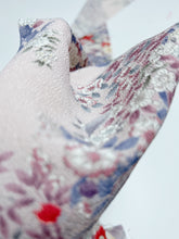 画像をギャラリービューアに読み込む, 水彩風草花模様【ギャザータイプ】