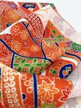 画像をギャラリービューアに読み込む, 斜め縞に亀甲楓梅菊尽くし模様【長】