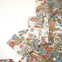 画像をギャラリービューアに読み込む, 屋敷に草花模様【タックタイプ】