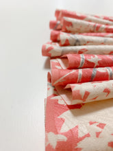 画像をギャラリービューアに読み込む, 流水地紋に枝葉模様【タックタイプ】