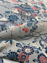 画像をギャラリービューアに読み込む, 家屋に草花橋模様【L】