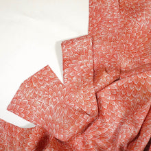 画像をギャラリービューアに読み込む, 総菊模様斑点地紋【タックタイプ】