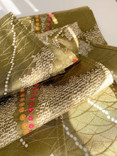 画像をギャラリービューアに読み込む, 抽象柄芝総地紋【長】