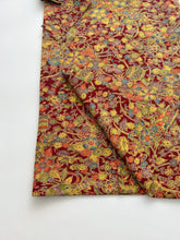 画像をギャラリービューアに読み込む, 和楽器に草花模様