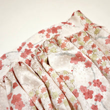 画像をギャラリービューアに読み込む, 雲取りに楓・枝梅模様総地紋【ギャザータイプ】