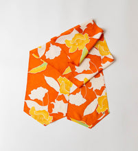 画像をギャラリービューアに読み込む, 【特長】大花の総地紋模様