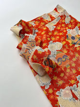 画像をギャラリービューアに読み込む, 花瓶に菊・牡丹模様【シュッケニ】