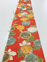 画像をギャラリービューアに読み込む, 梅に万寿草模様【シュッケニ】