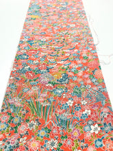 画像をギャラリービューアに読み込む, 扇に菊・梅・草花模様【シュッケニ】