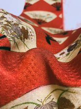 画像をギャラリービューアに読み込む, 扇面に秋草模様付け下げ小紋総麻地紋