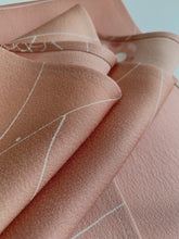 画像をギャラリービューアに読み込む, 点暈し線模様【長】