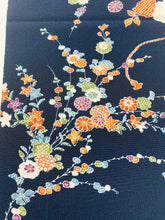 画像をギャラリービューアに読み込む, 鏡裏に草花模様【タックタイプ】