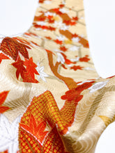 画像をギャラリービューアに読み込む, 梅に紅葉・疋田模様総流水地紋【タックタイプ】