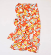 画像をギャラリービューアに読み込む, 梅に万寿草模様【シュッケニ】