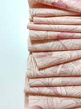 画像をギャラリービューアに読み込む, 総草花線描き模様総地紋【ギャザータイプ】