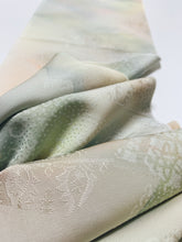 画像をギャラリービューアに読み込む, 花更紗暈し総地紋模様【ギャザータイプ】