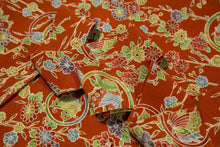 画像をギャラリービューアに読み込む, 草花に蝶模様