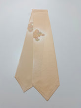 画像をギャラリービューアに読み込む, 入子菱総地紋変わり華紋模様