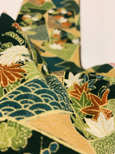 画像をギャラリービューアに読み込む, 色紙に花・古典柄上代紬