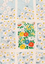 画像をギャラリービューアに読み込む, 変わり格子に四季の花々【タックタイプ】
